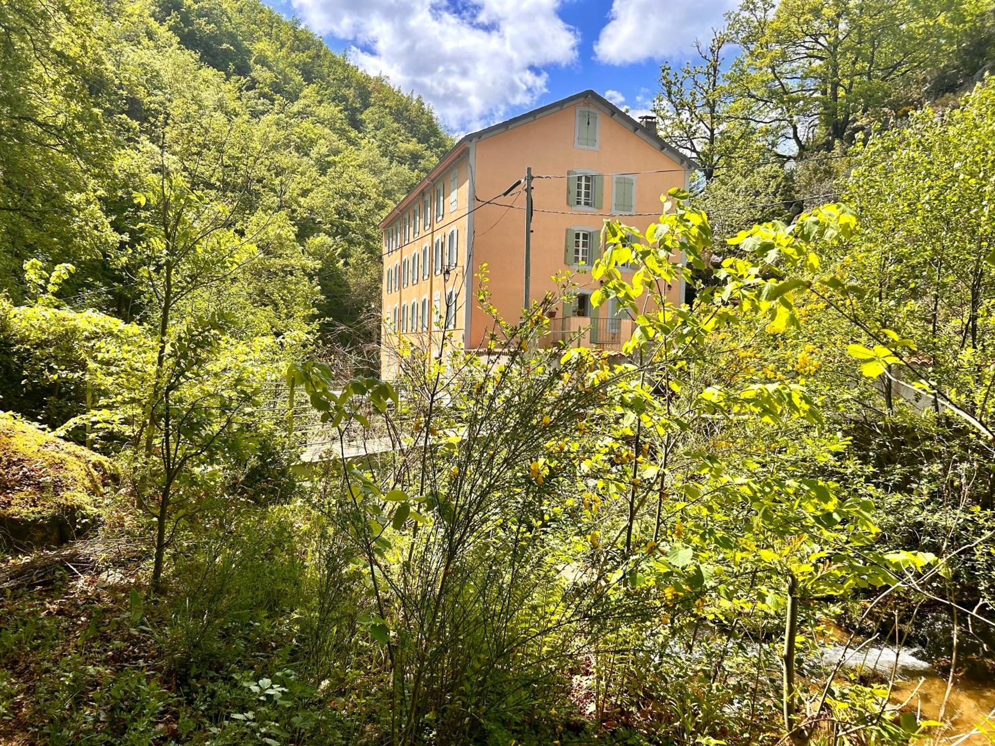 Notre-Dame D'Escouloubre Sources D'Eaux Chaudes Privees Et Sauna Kültér fotó